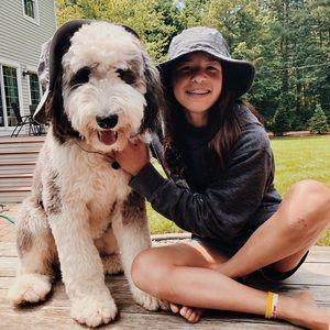 Meet your Posher, Emma